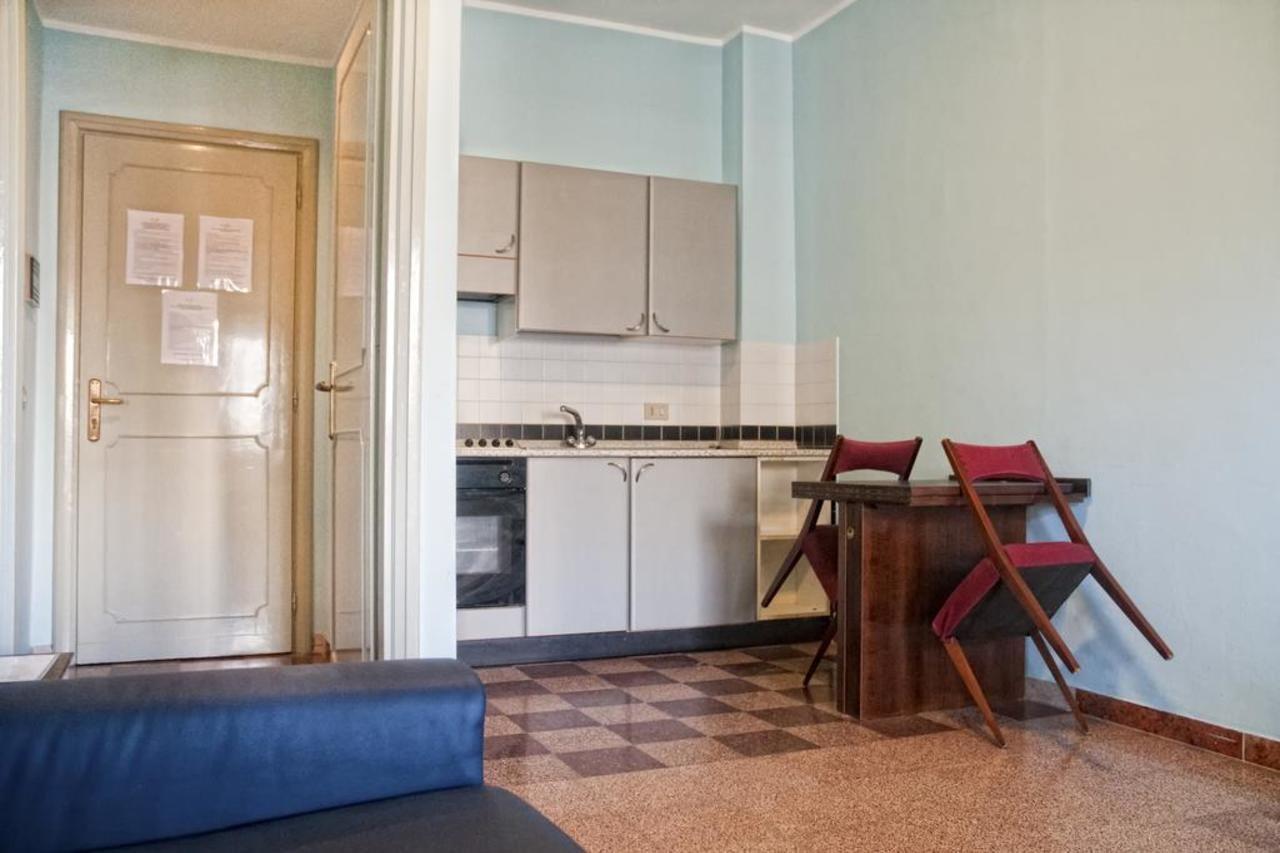 Residence Riva Gaia Terracina Luaran gambar